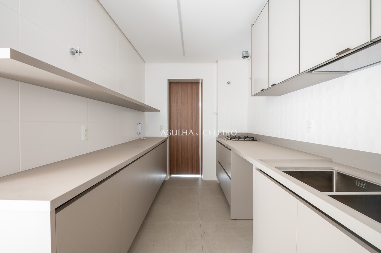 apartamento-reformado-em-um-dos-condominios-clube-mais-desejados-da-regiao-19897-4