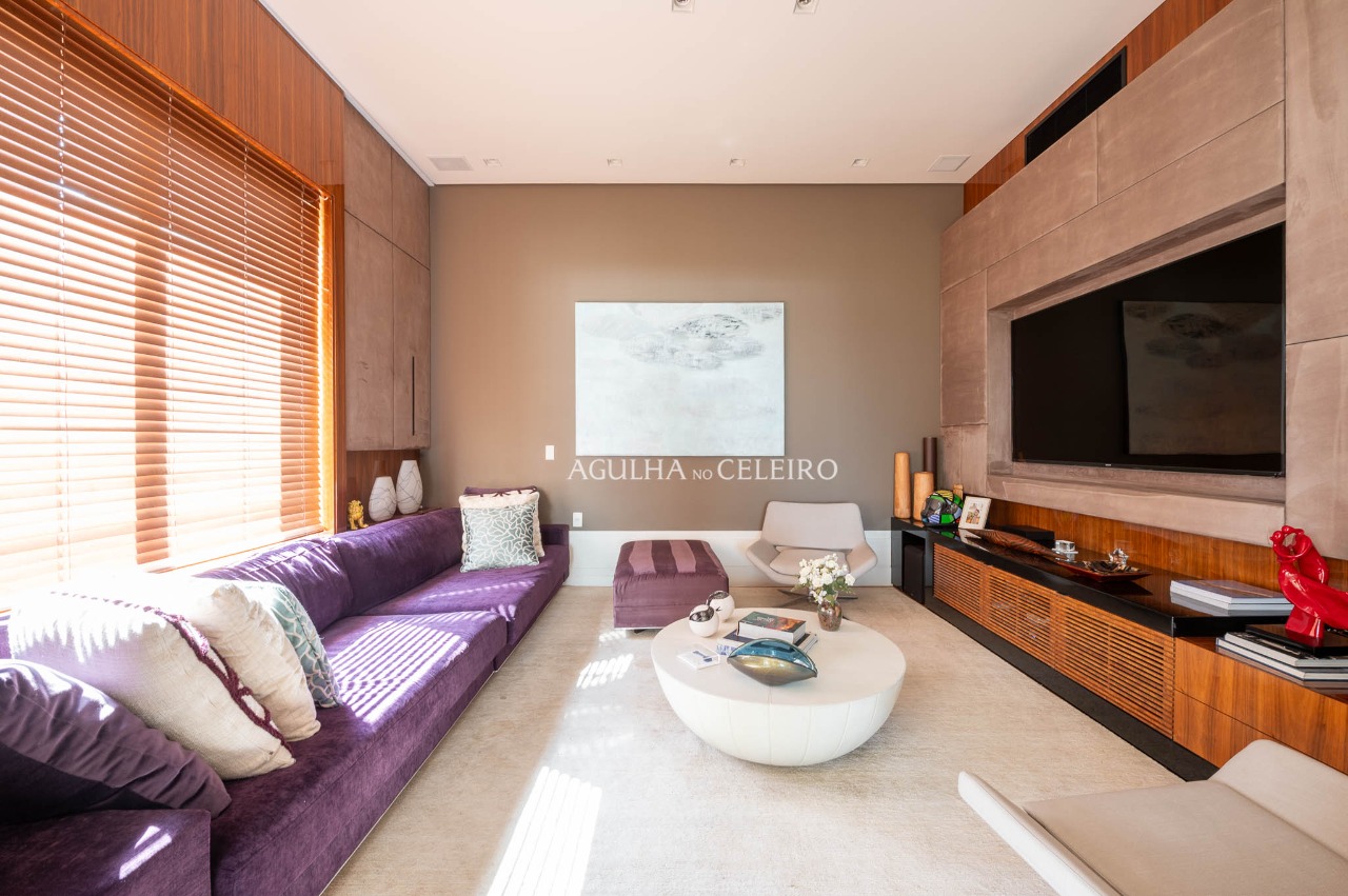 Apartamento impecável à venda, na rua mais cobiçada do Itaim Bibi – 19899