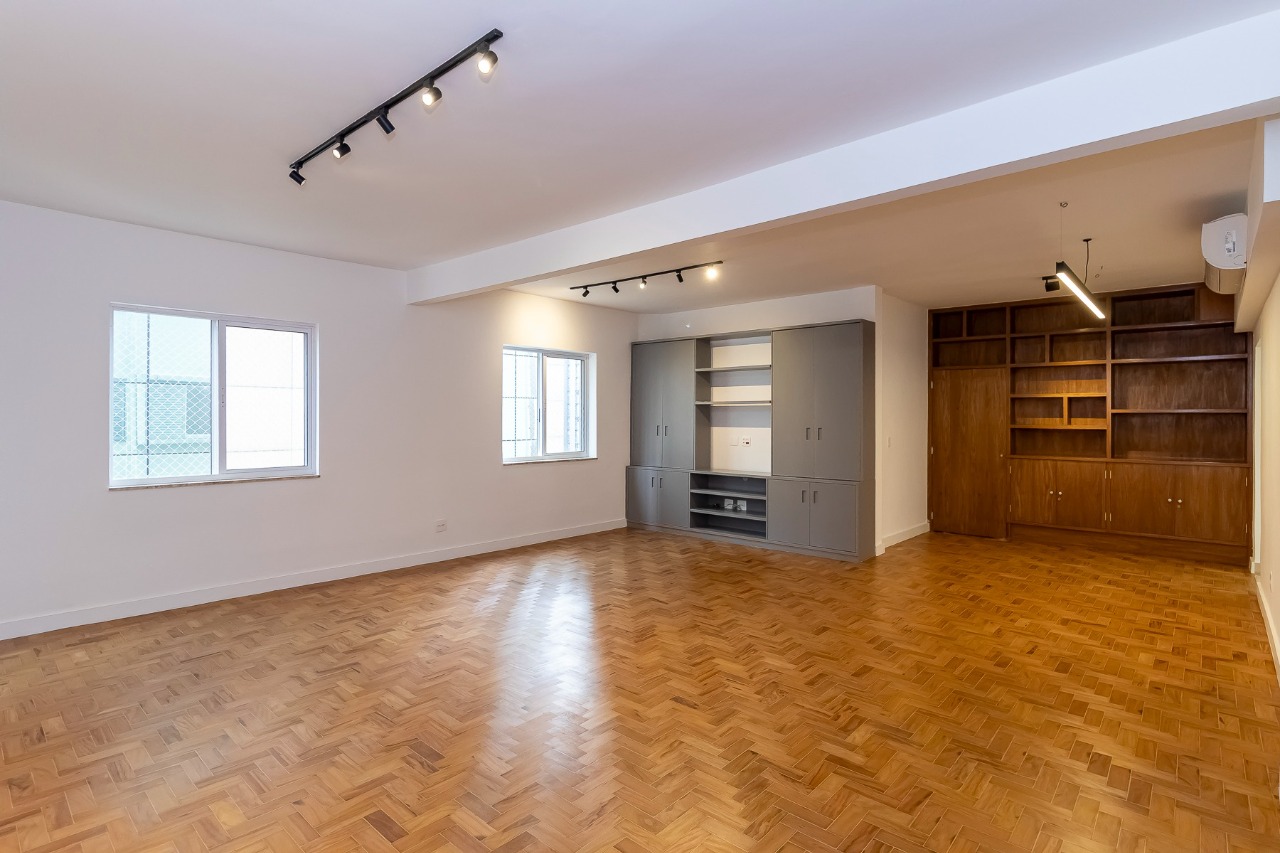 Apartamento charmoso e reformado à venda no Jardim Paulista. – 19192