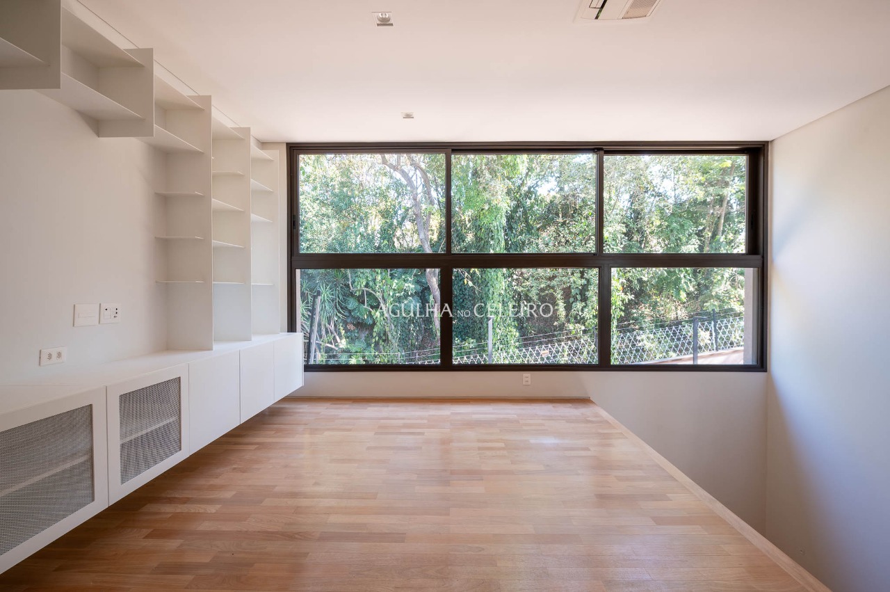 Residência sofisticada em condomínio exclusivo na Cidade Jardim. – 20088