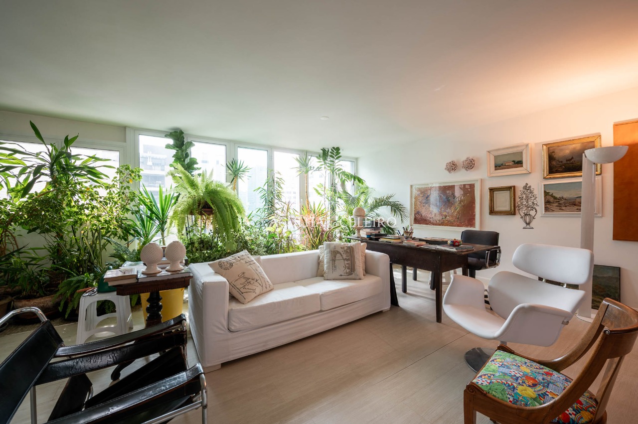 Apartamento à venda no Jardim América – 20181
