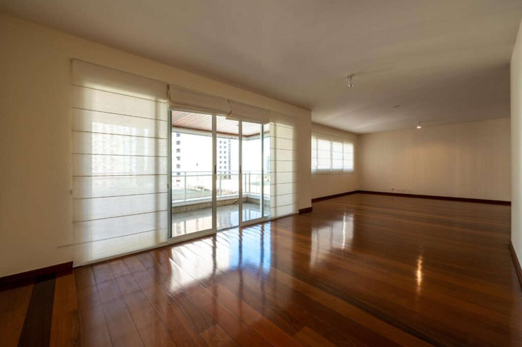 Apartamento para venda e locação no Itaim Bibi. – 9395