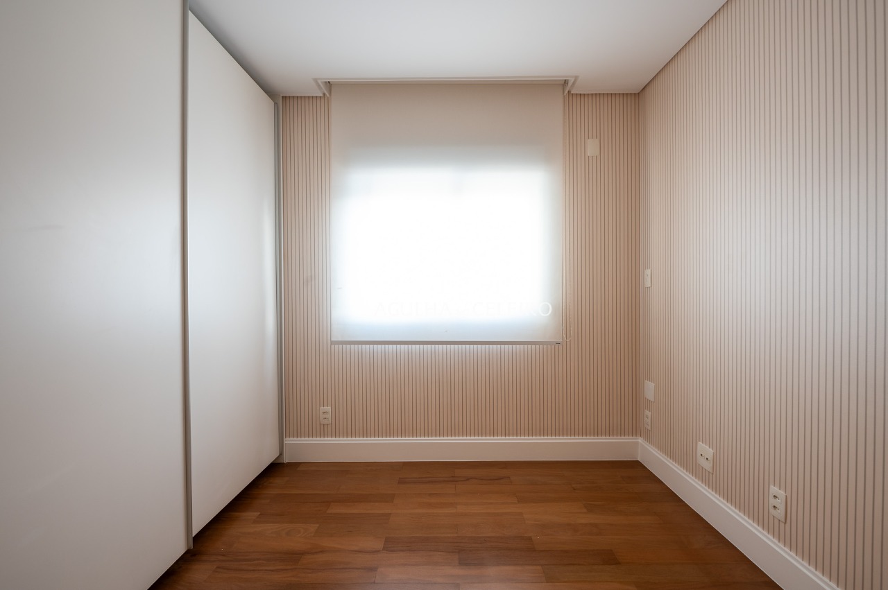 apartamento-sofisticado-amplo-e-com-muita-luz-natural-a-venda-na-vila-nova-conceicao-20268-6