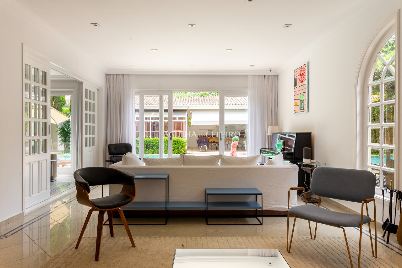 Casa moderna com ambientes integrados à venda em Alto de Pinheiros – 12766