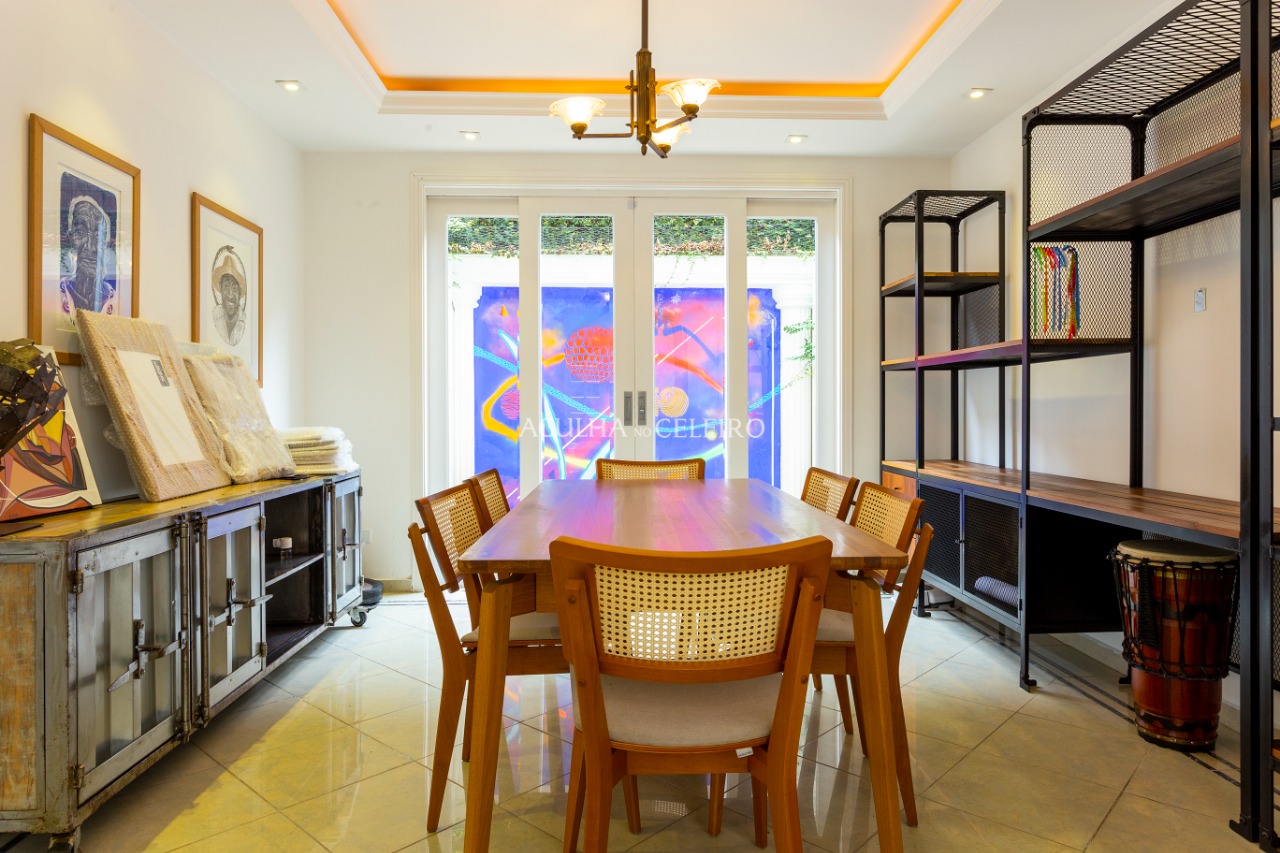 Casa moderna com ambientes integrados à venda em Alto de Pinheiros – 12766