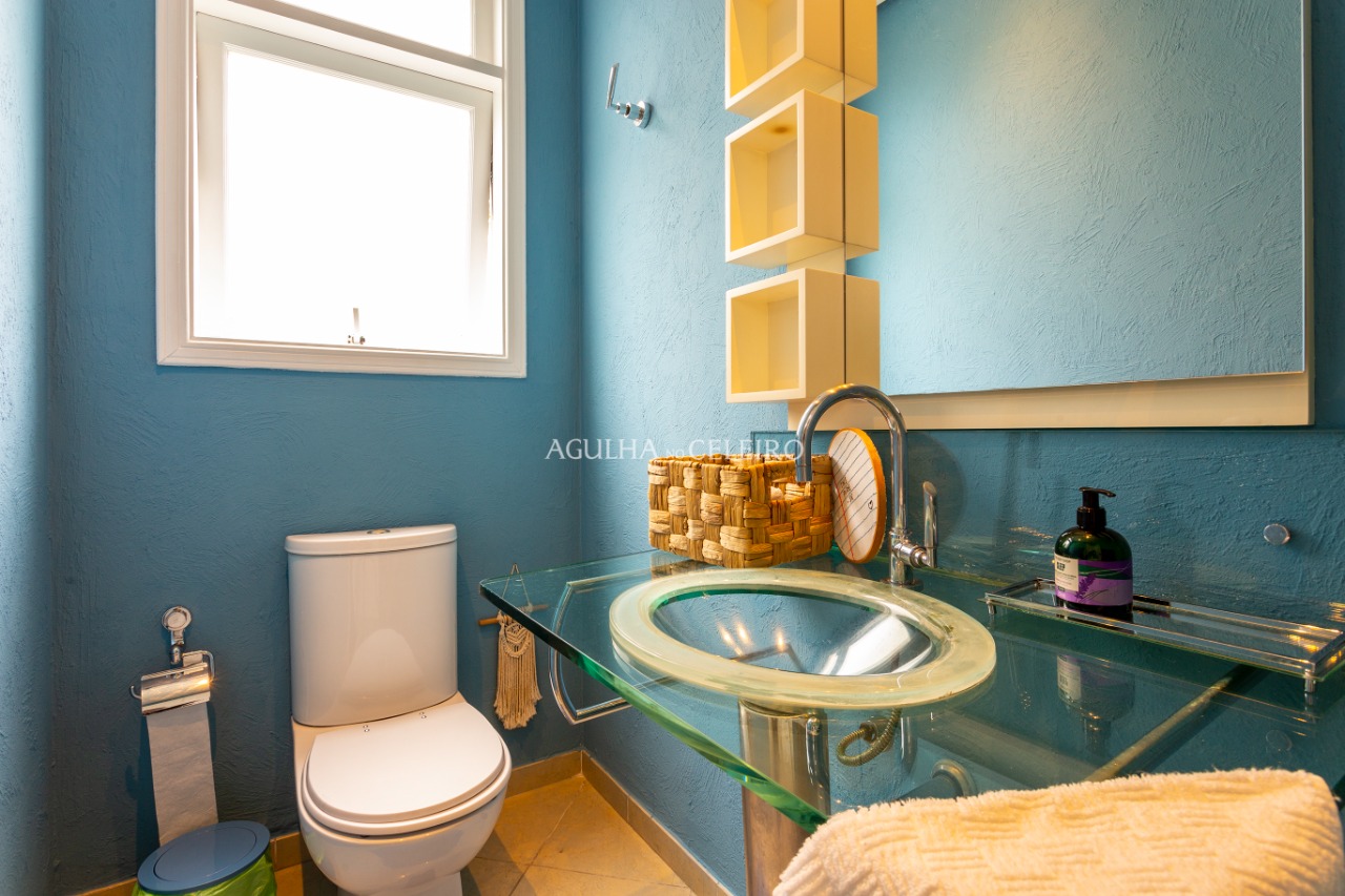 Casa moderna com ambientes integrados à venda em Alto de Pinheiros – 12766