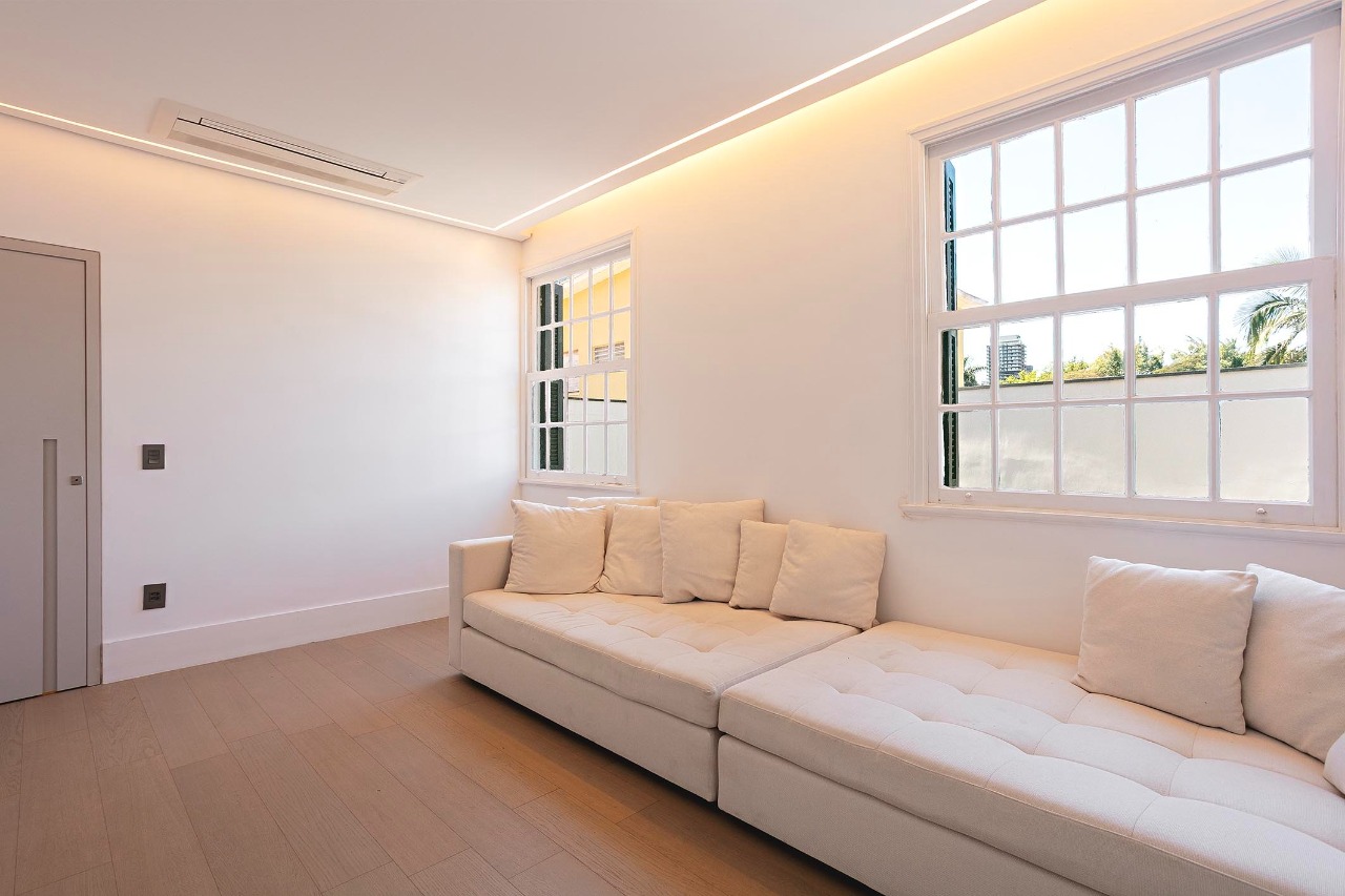 Casa à venda e locação no Jardim Paulistano – 12963