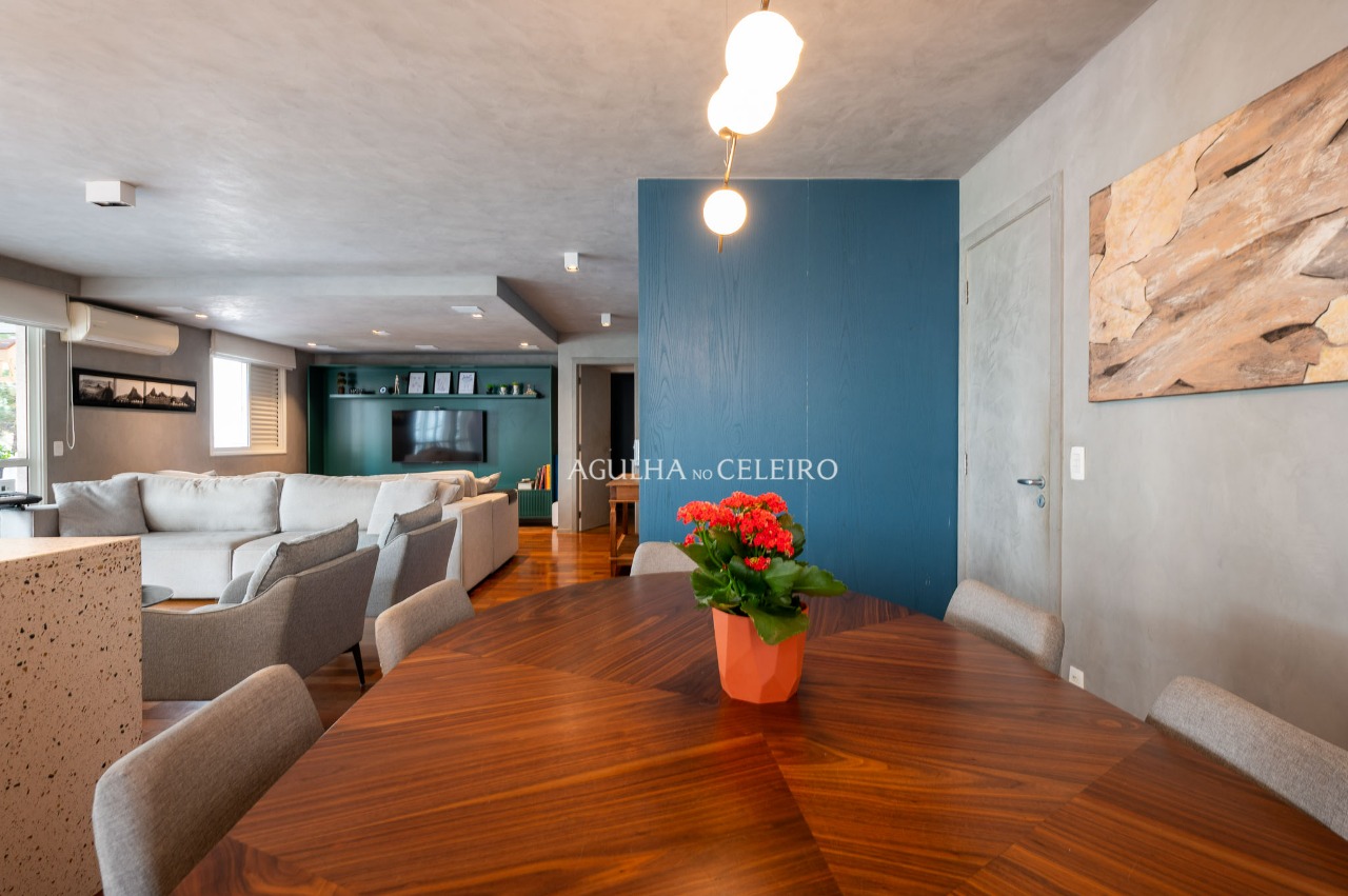 Apartamento Reformado no Miolo do Itaim Bibi – 20415