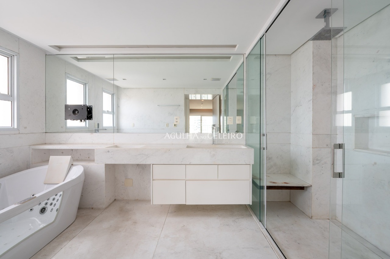 Apartamento Sofisticado à Venda em Moema – 14866