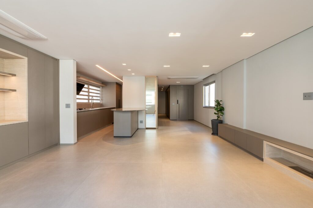 Apartamento moderno no Itaim Bibi, reformado e pronto para morar – 20363