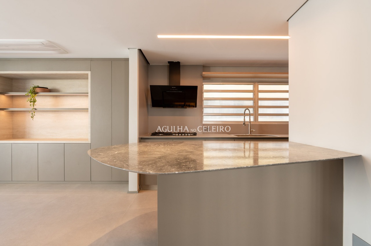 Apartamento moderno no Itaim Bibi, reformado e pronto para morar – 20363