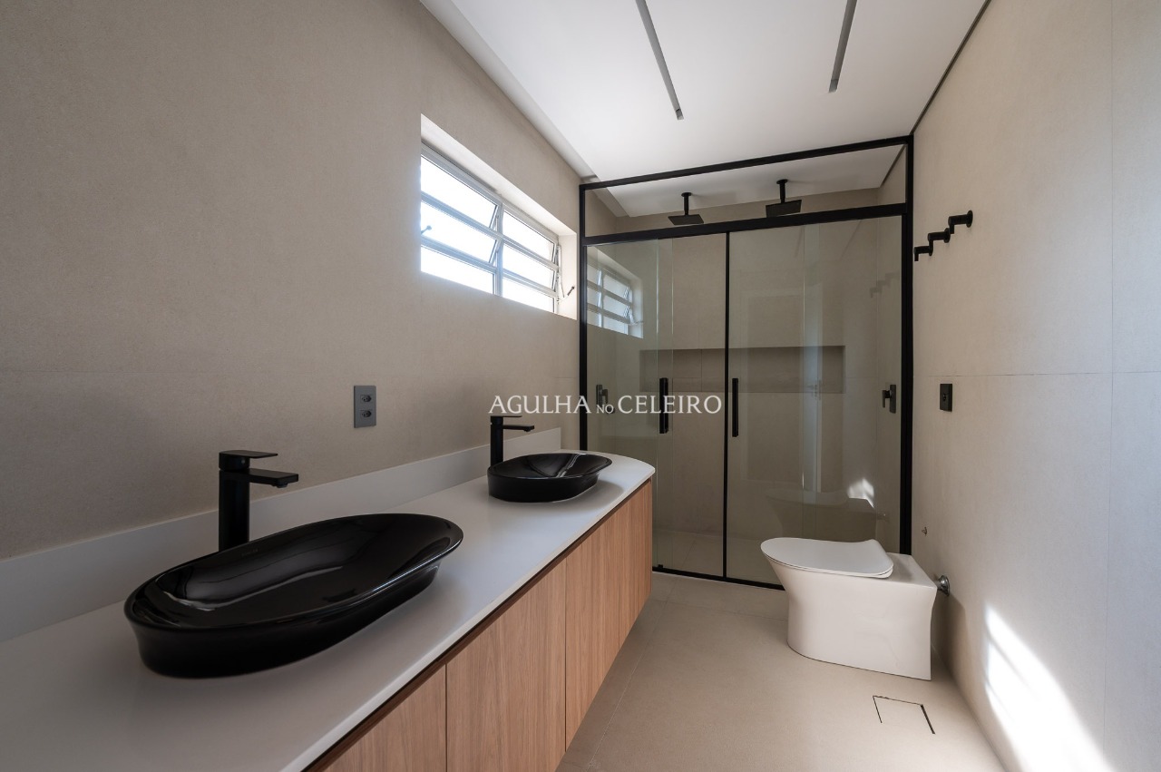 Apartamento moderno no Itaim Bibi, reformado e pronto para morar – 20363