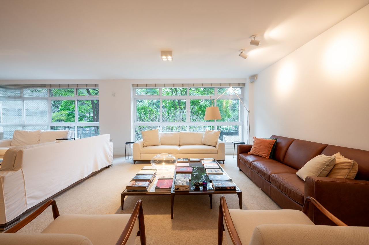 Apartamento elegante e espaçoso à venda no Jardim Europa – 20518