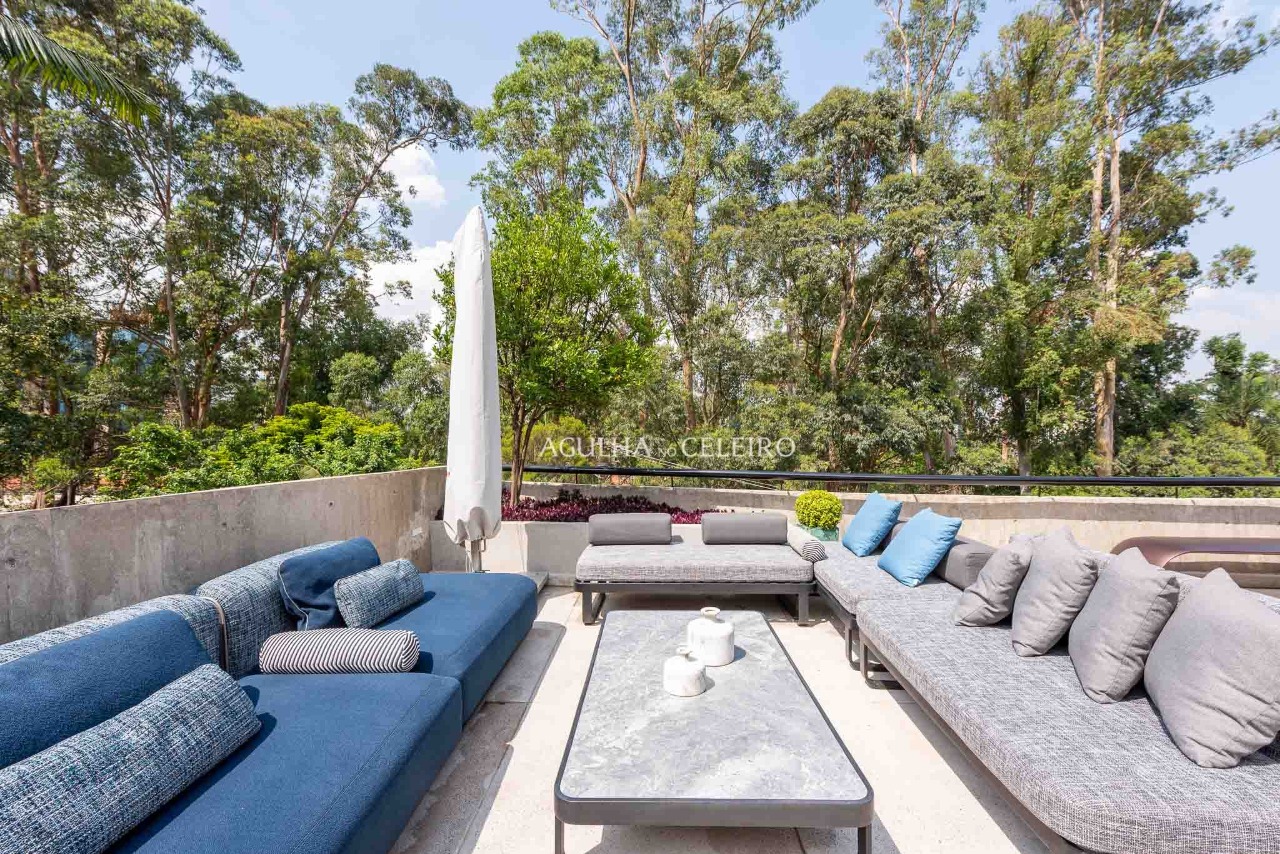 Casa em condomínio à venda no Jardim Guedala. – 20552
