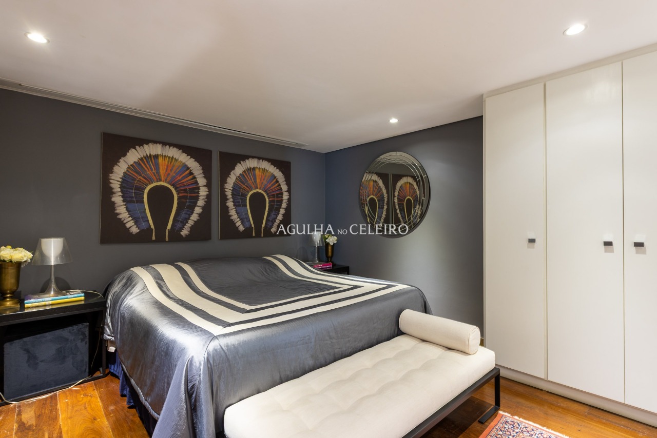 Casa em condomínio à venda no Jardim Guedala. – 20552