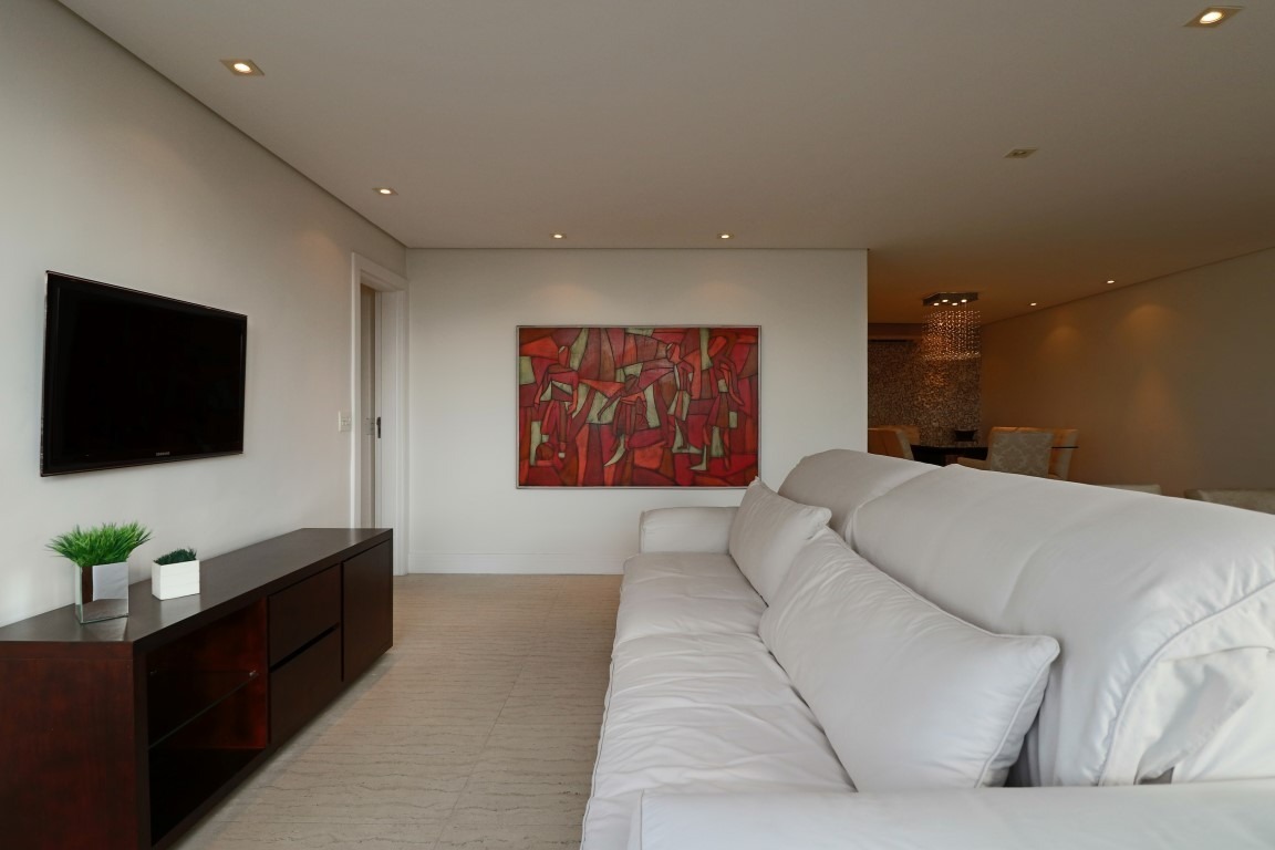 Apartamento mobiliado para locação, com vista privilegiada. – 20555