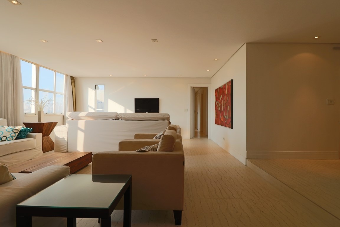 Apartamento mobiliado para locação, com vista privilegiada. – 20555