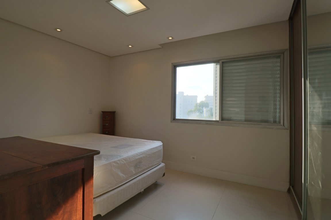 Apartamento mobiliado para locação, com vista privilegiada. – 20555