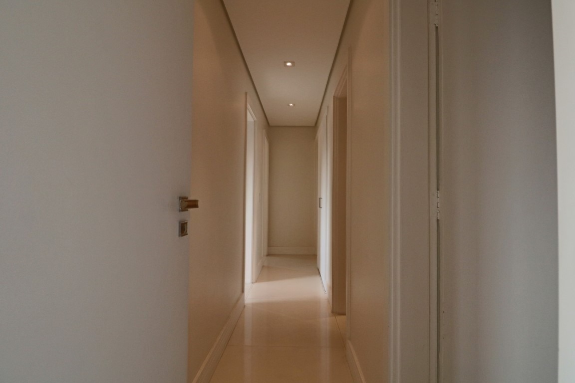 Apartamento mobiliado para locação, com vista privilegiada. – 20555