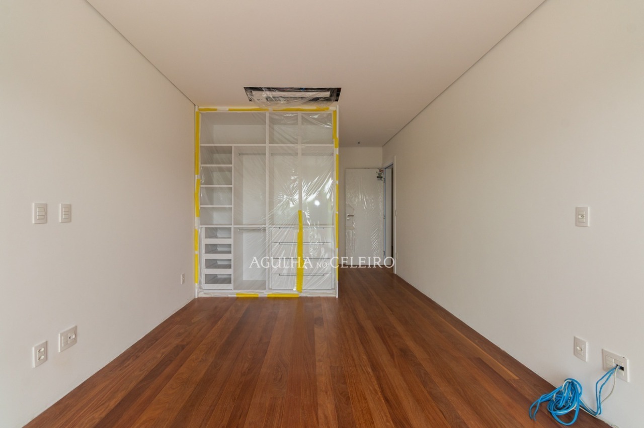 Apartamento amplo com vista para o Ibirapuera à venda no Paraiso – 20620