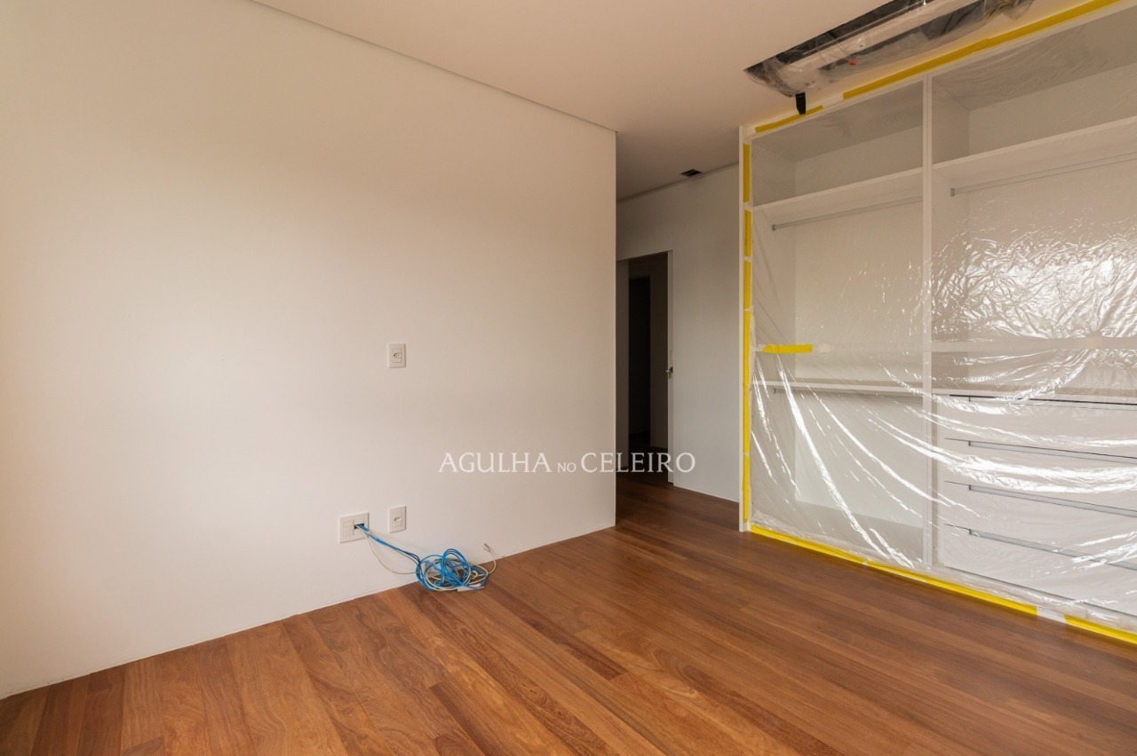 Apartamento amplo com vista para o Ibirapuera à venda no Paraiso – 20620