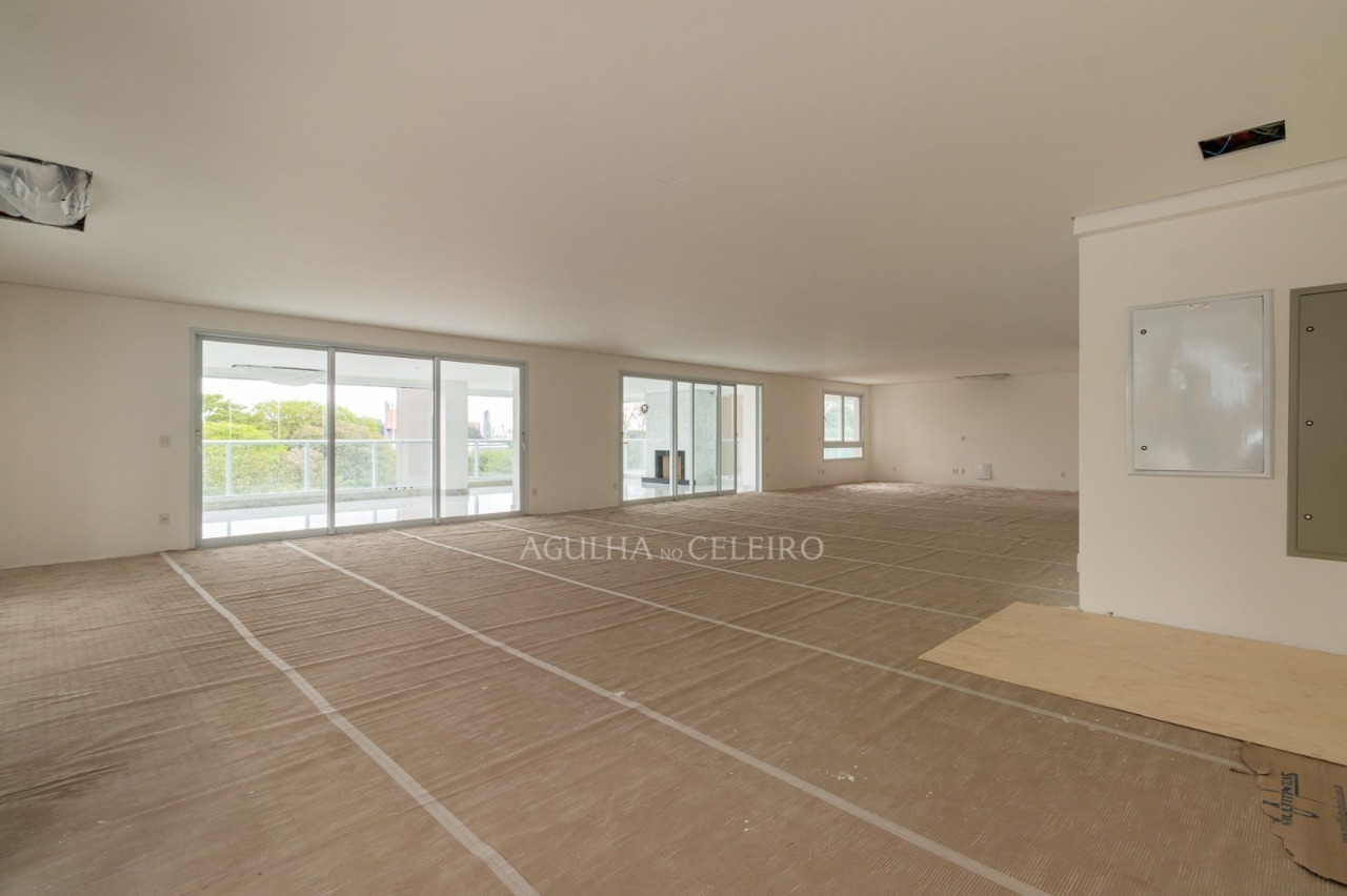 Apartamento amplo com vista para o Ibirapuera à venda no Paraiso – 20620