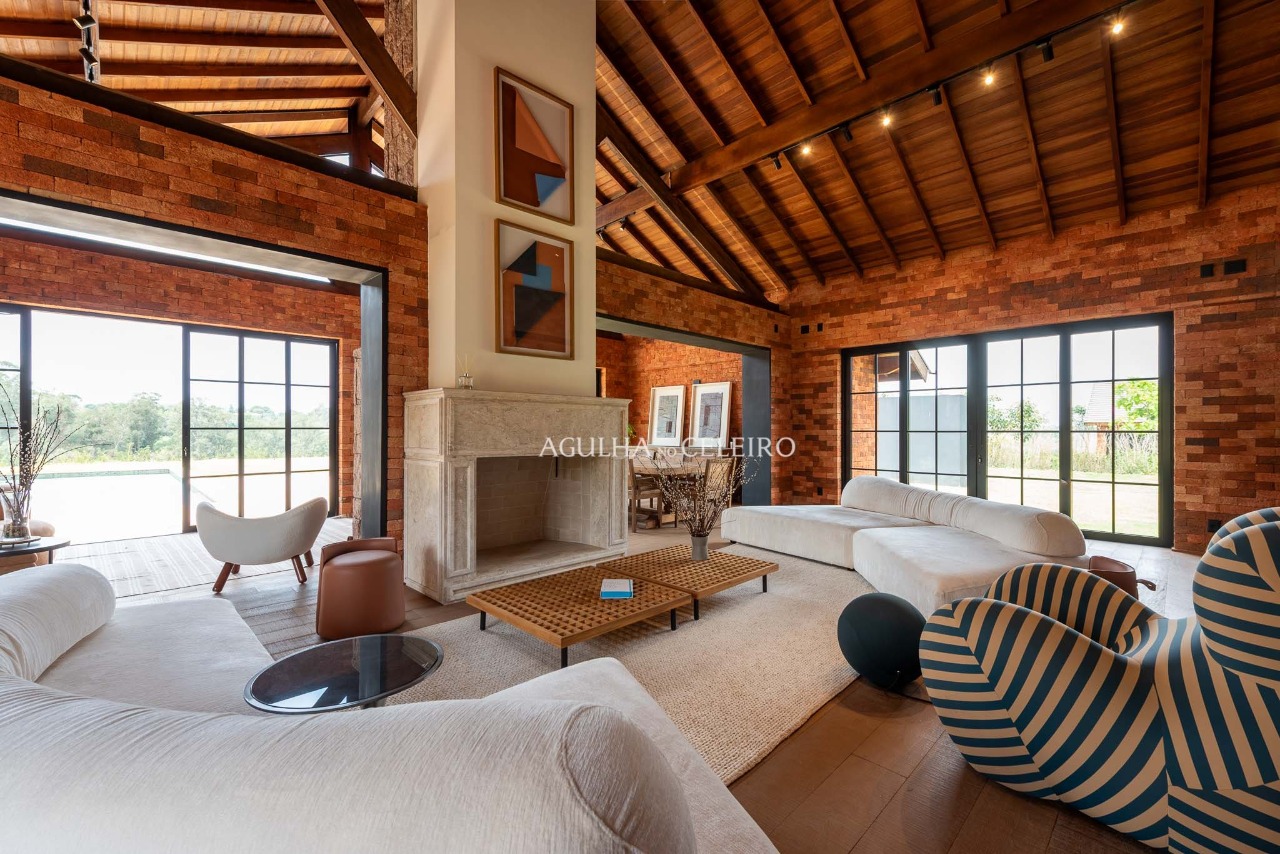 Barn House à venda na Fazenda Boa Vista – 20649