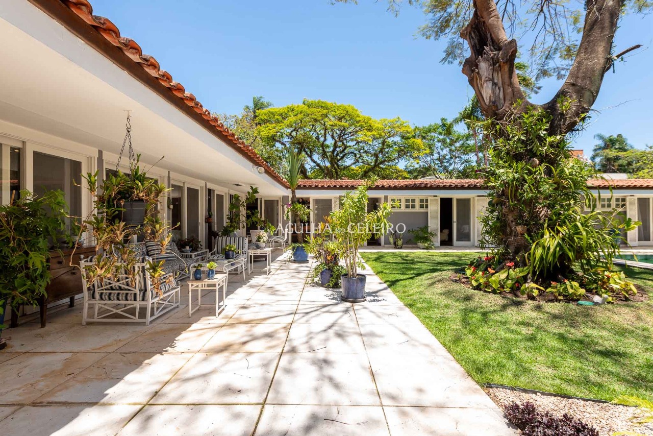 Casa térrea única em Alto de Pinheiros – 20684