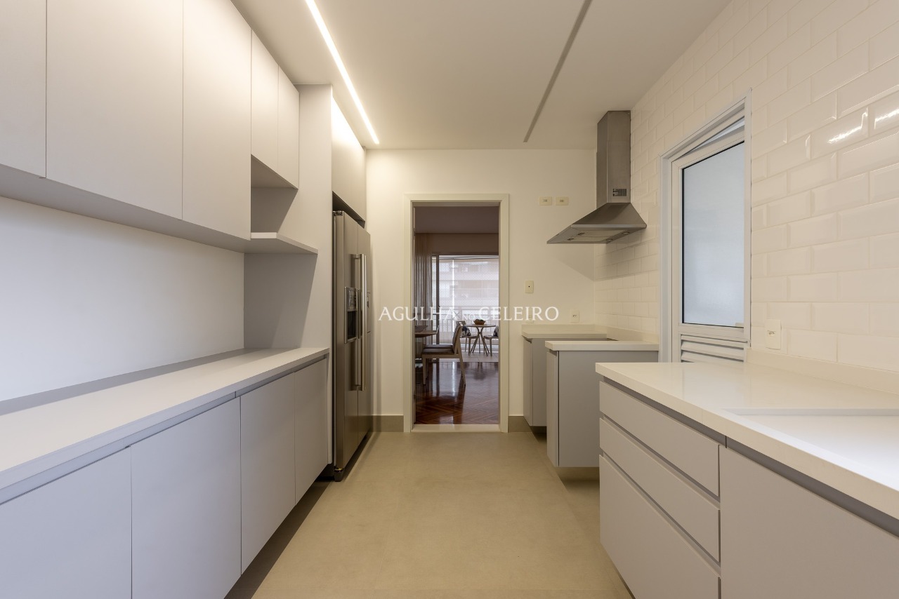 Elegância e conforto no coração de Moema. – 20748