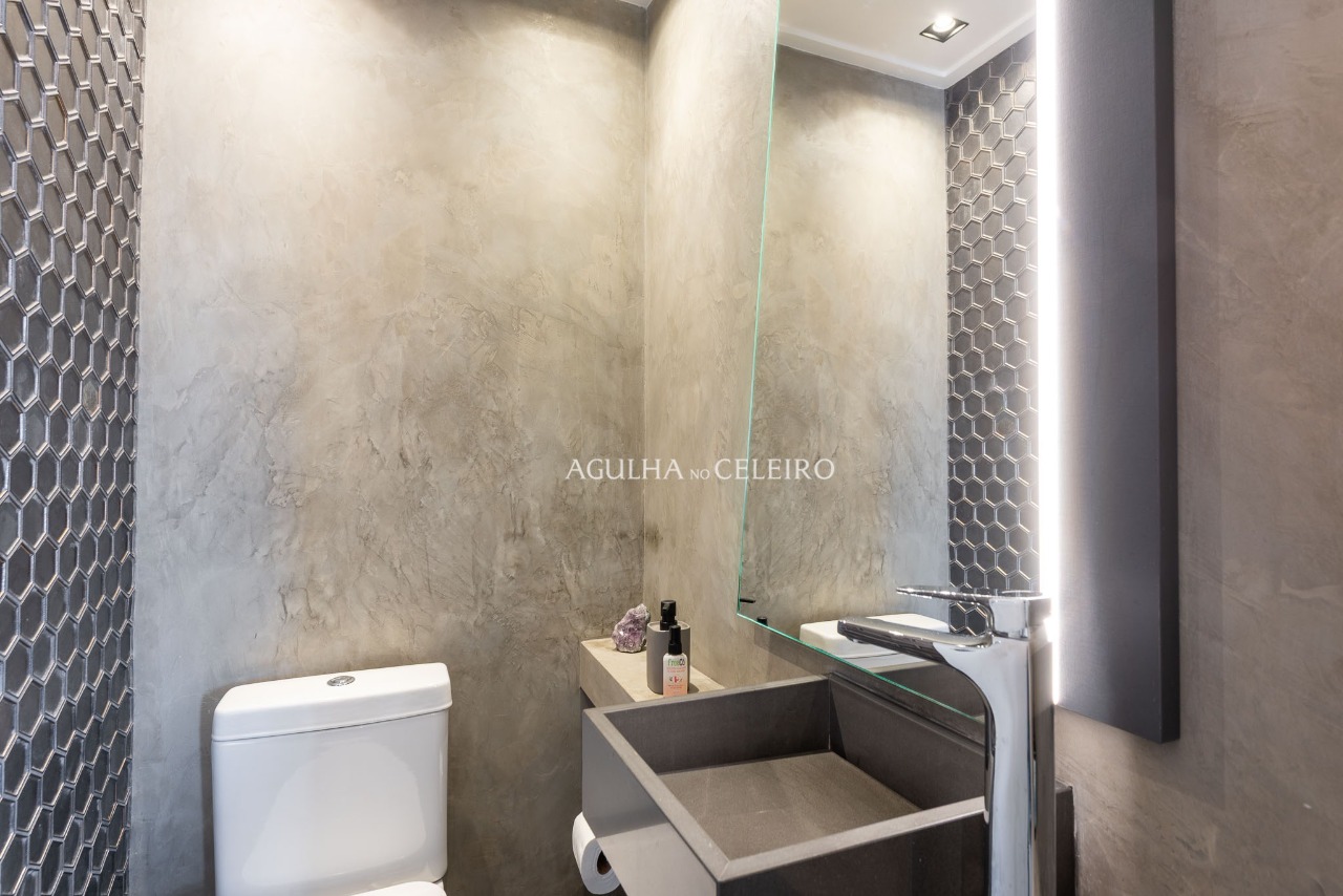Apartamento porteira fechada à venda na Vila Olímpia. – 20749