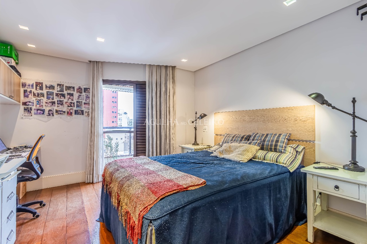 Apartamento reformado à venda no Itaim Bibi. – 20760