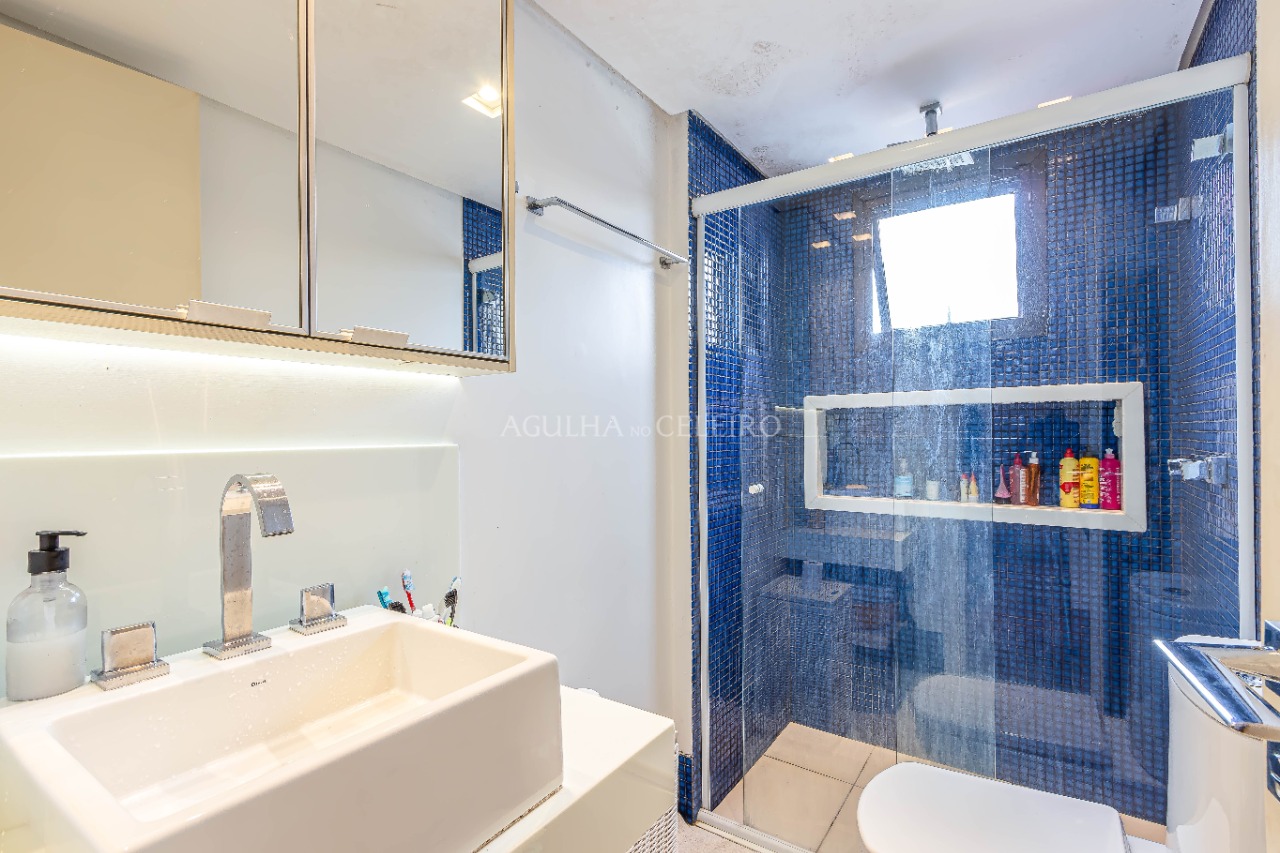 Apartamento reformado à venda no Itaim Bibi. – 20760