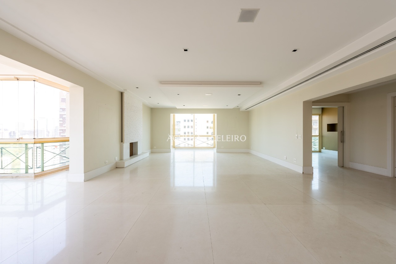 Apartamento espetacular no Jardim Paulistano com quadra de tênis. – 20761