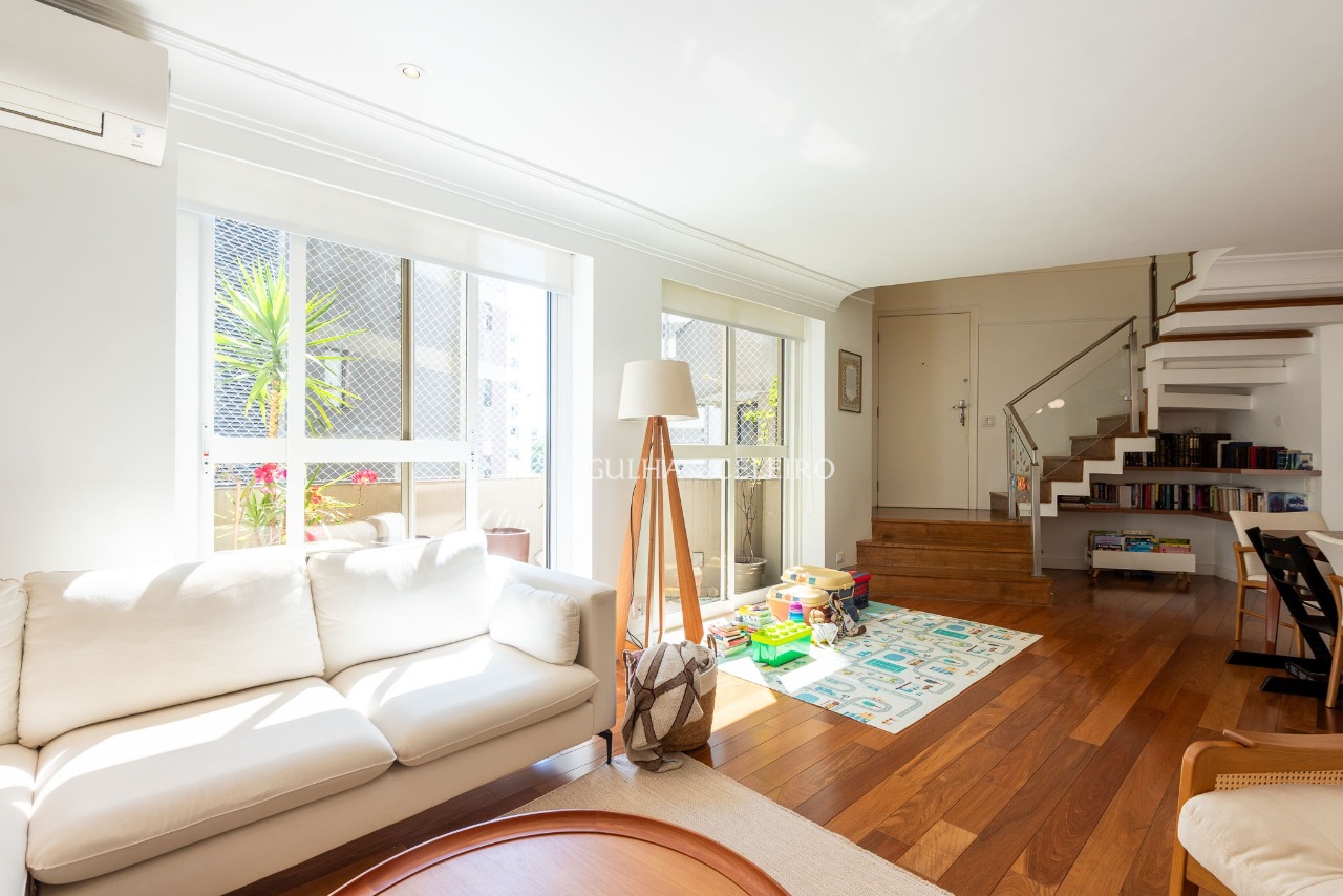 Apartamento reformado na Vila Nova Conceição – 20769