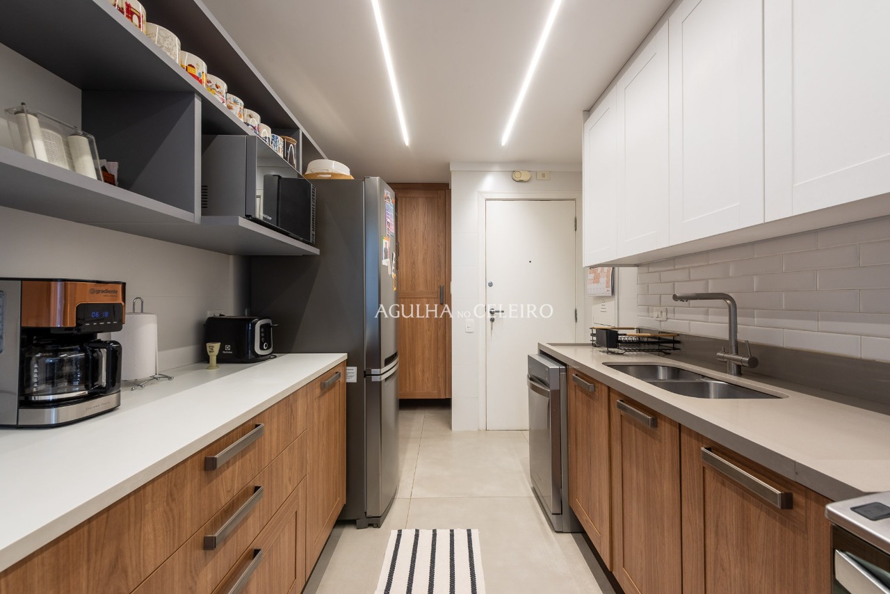 Apartamento reformado na Vila Nova Conceição – 20769