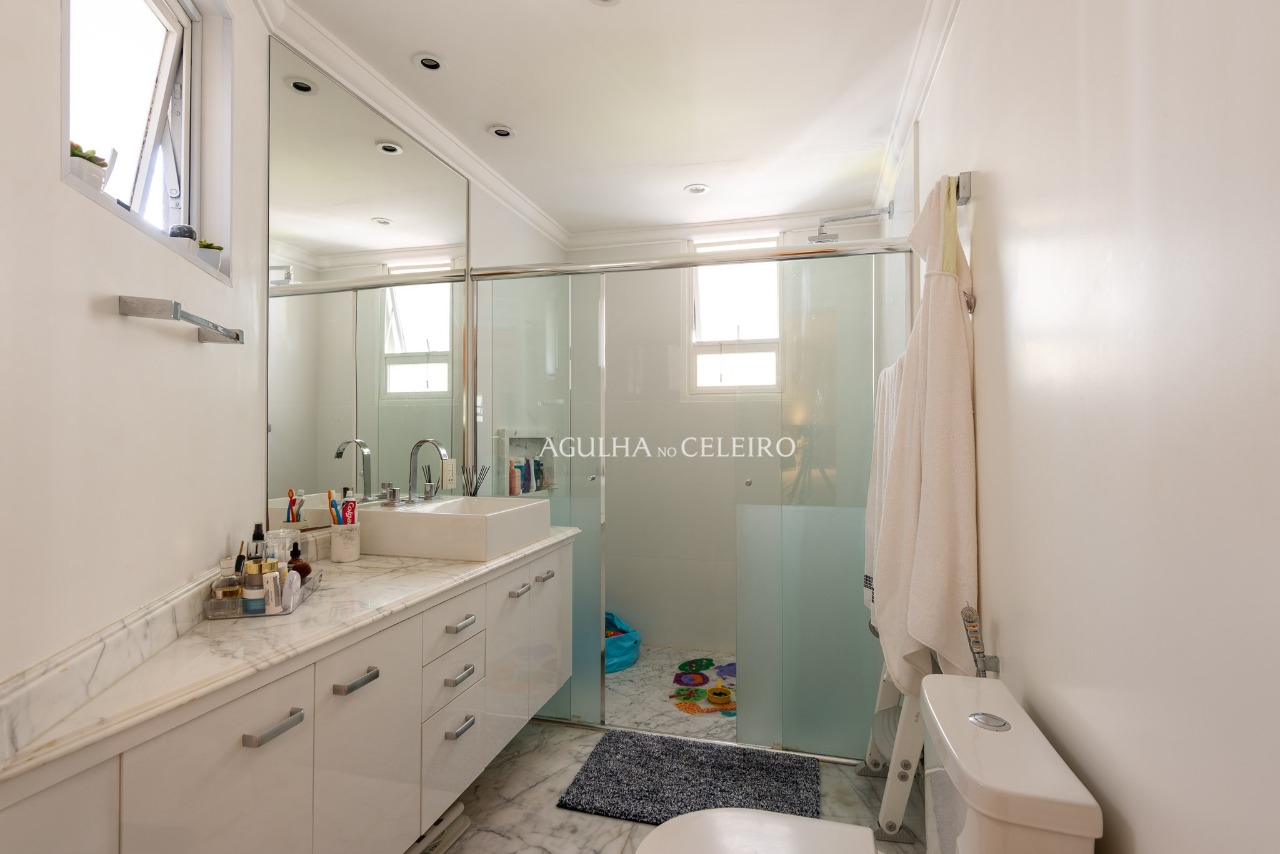 Apartamento reformado na Vila Nova Conceição – 20769