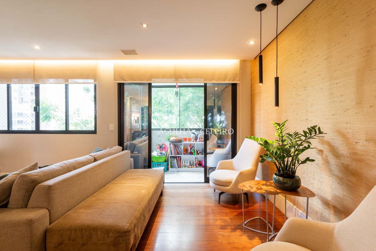 Apartamento completo à venda em Moema. – 20778