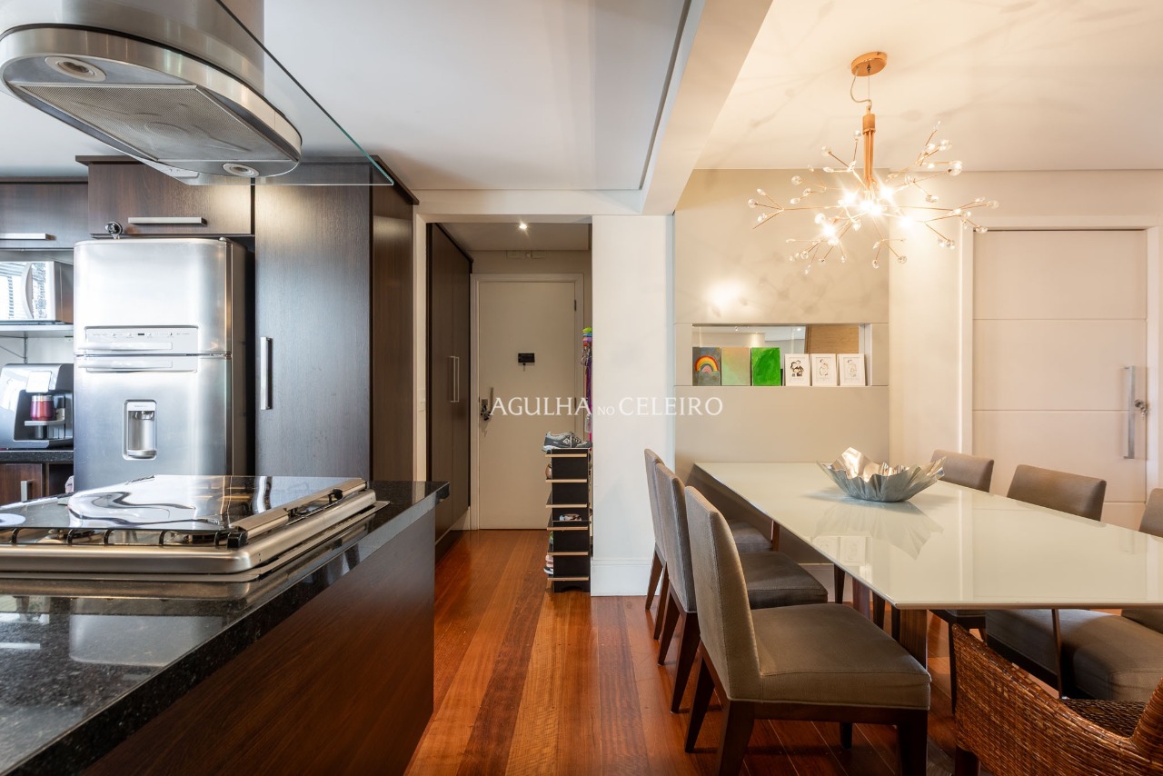 Apartamento completo à venda em Moema. – 20778