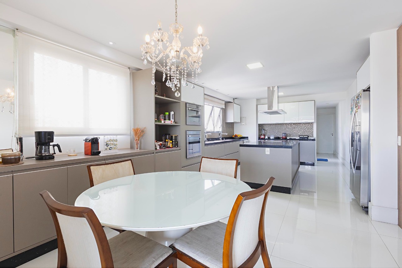 Apartamento em andar alto com vista definitiva – 20842