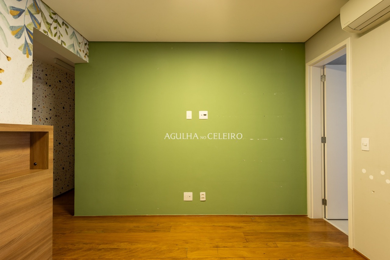 No edifício ícone do bairro, um refúgio impecável de alma cosmopolita – 9065