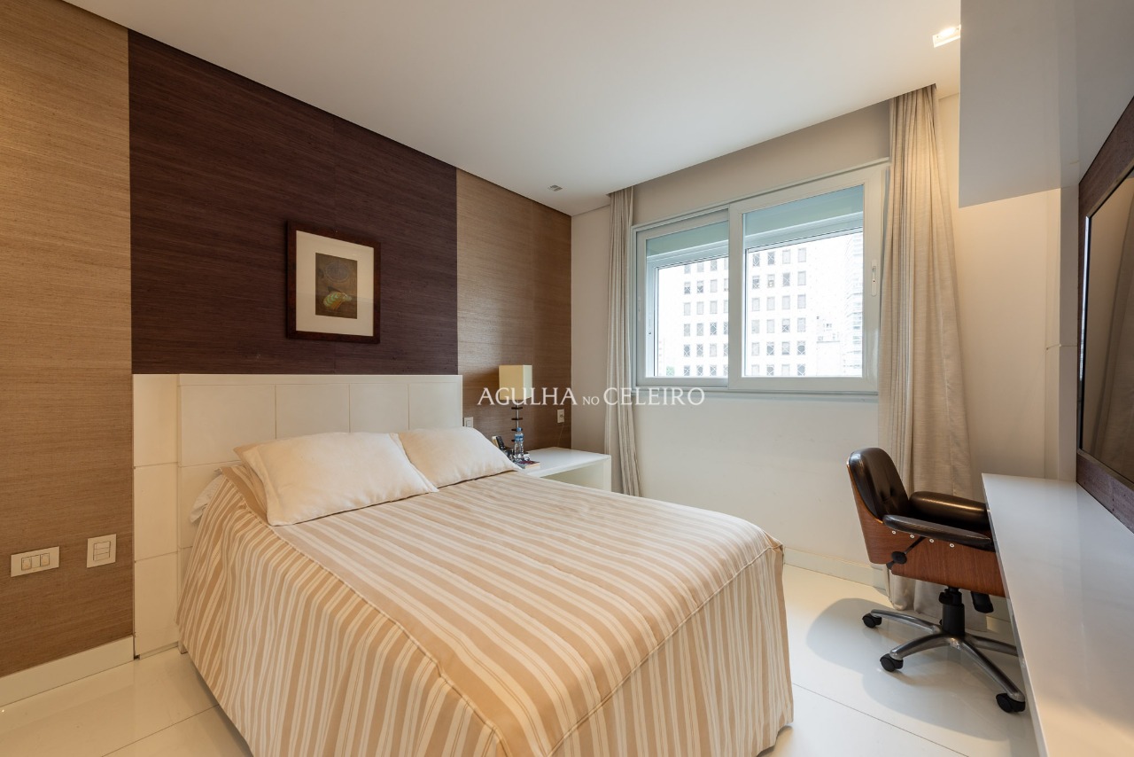 Apartamento sofisticado à venda no Itaim Bibi. – AP1385