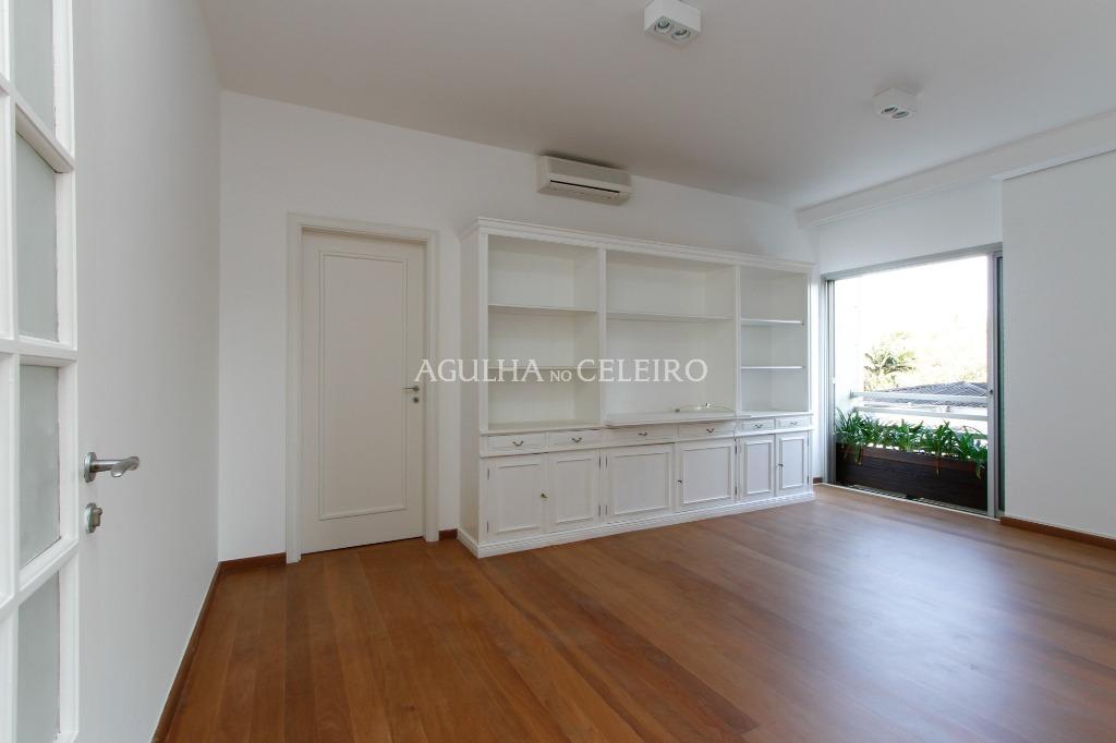 Apartamento único perto do Clube Paulistano. – AP2326