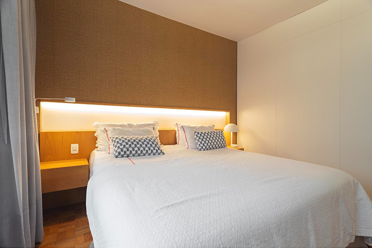 Apartamento reformado em edifício assinado por David Libeskind – AP4485