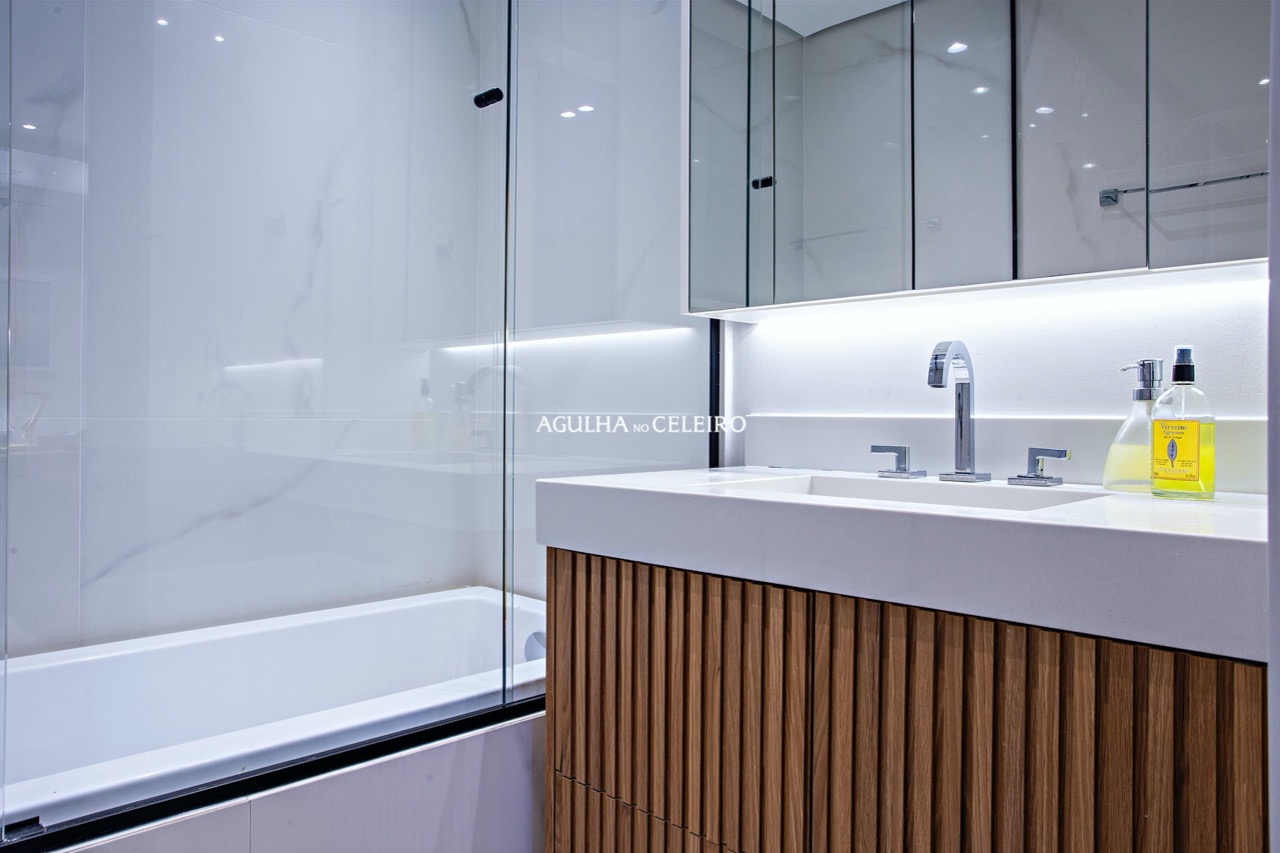 Apartamento lindo, planta perfeita e infraestrutura completa! Descubra o melhor de Moema Pássaros! – AP4764