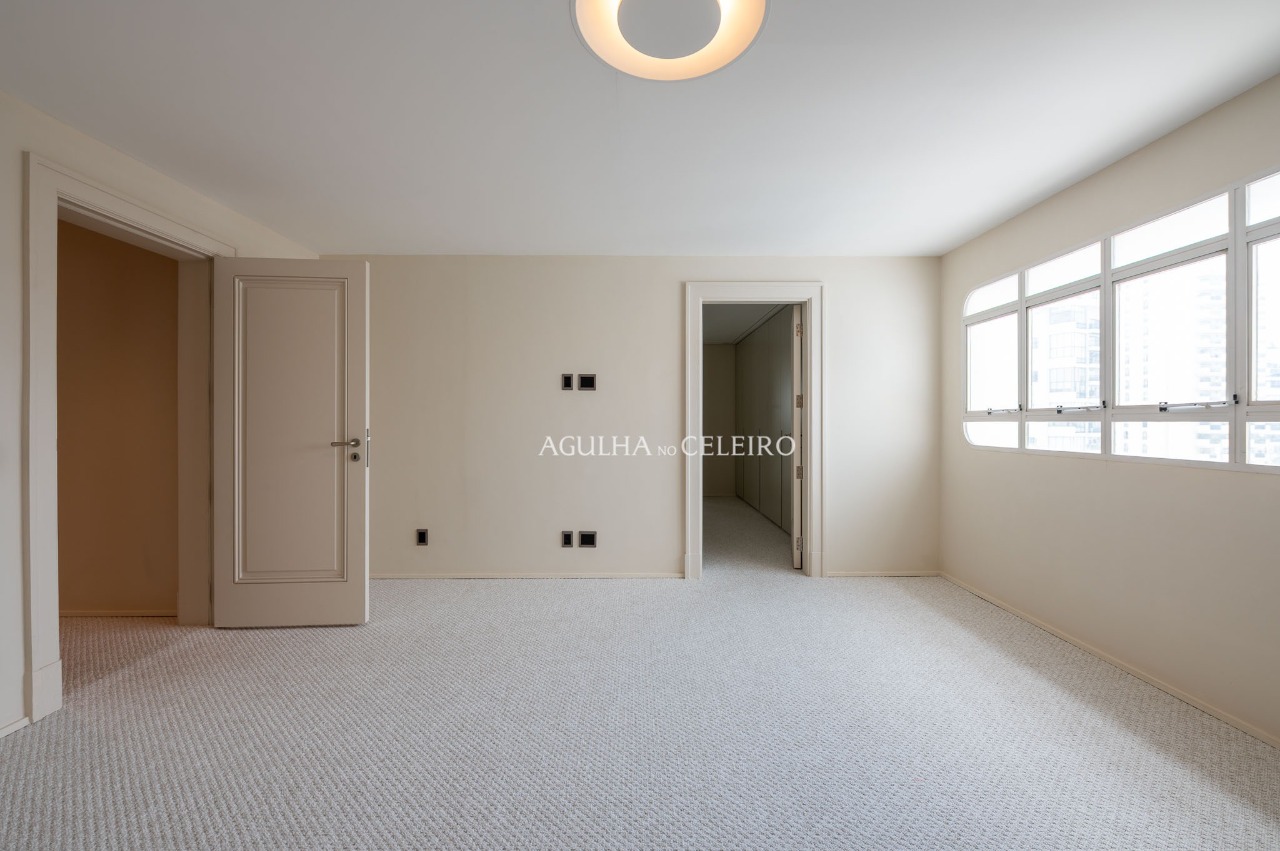 Cobertura com piscina e vista skyline à venda no Jardim América – 12898