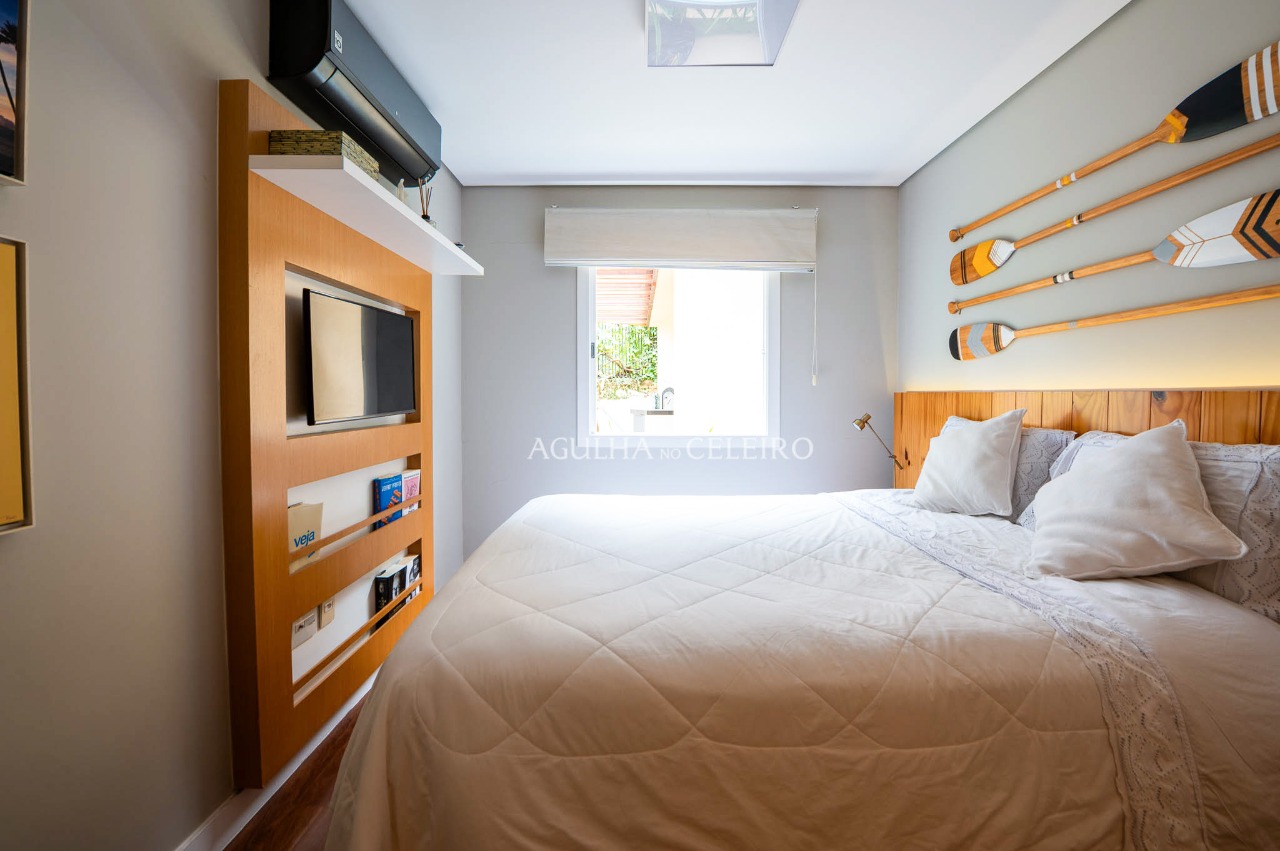 Belíssima casa no miolo do Jardim Guedala. – 17988