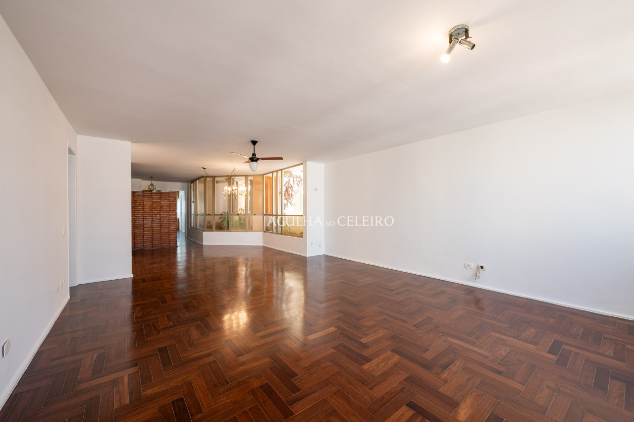 Apartamento espaçoso e elegante no Jardim América. – 19881