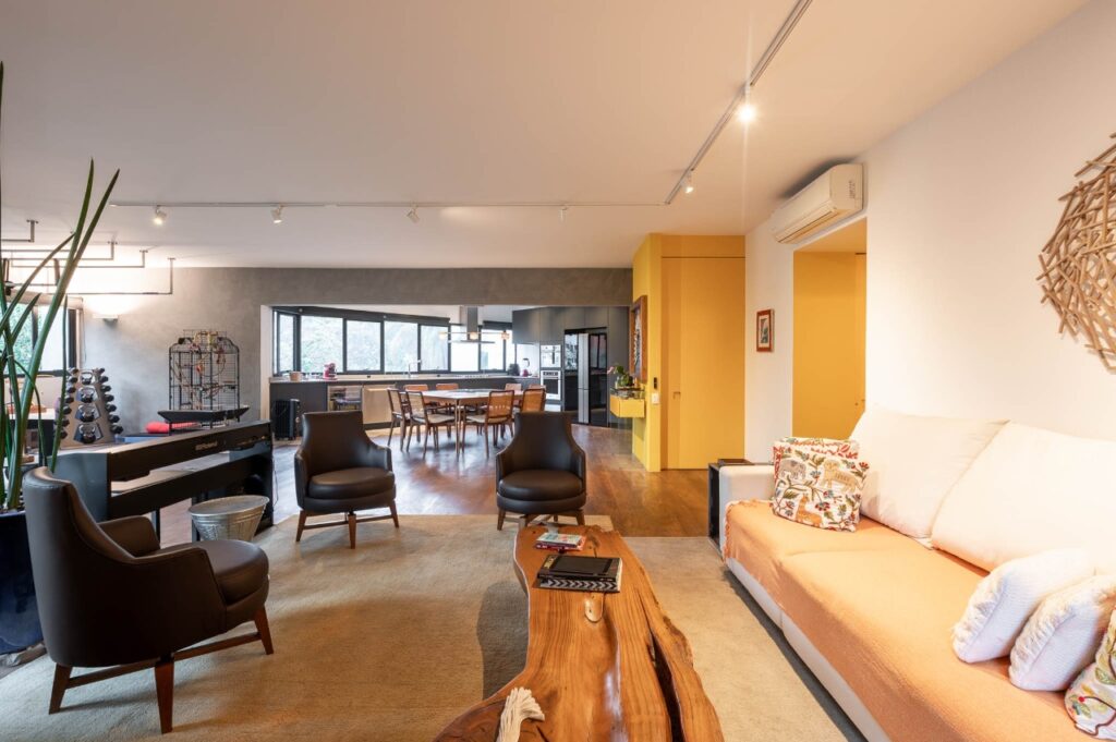 Lindo e moderno apartamento à venda em Moema. – 20525