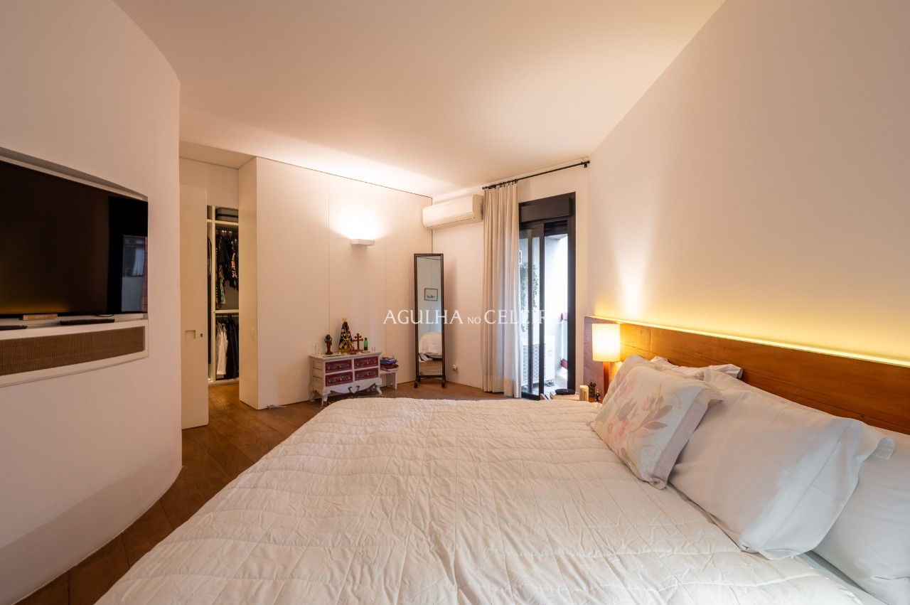 Lindo e moderno apartamento à venda em Moema. – 20525