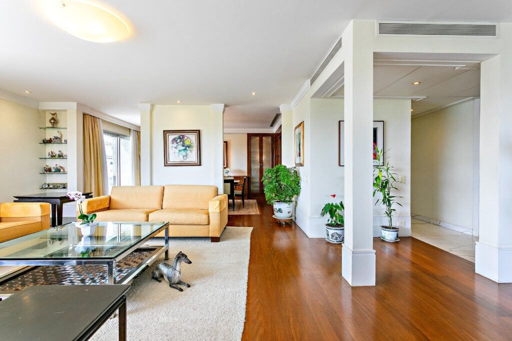 Apartamento com vista maravilhosa à venda no Jardim América – 20668